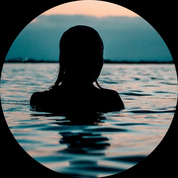 deepblueshe